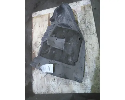 INTERNATIONAL 4400 FENDER, SPLASH SHIELDGUARD