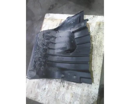 INTERNATIONAL 4400 FENDER, SPLASH SHIELDGUARD