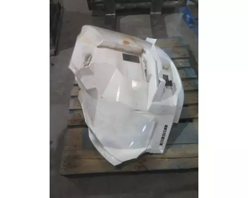 INTERNATIONAL 4400 FENDER EXTENSION