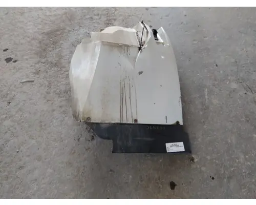 INTERNATIONAL 4400 FENDER EXTENSION