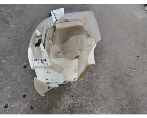 INTERNATIONAL 4400 FENDER EXTENSION