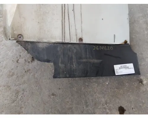 INTERNATIONAL 4400 FENDER EXTENSION