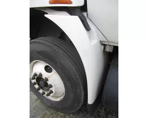 INTERNATIONAL 4400 FENDER EXTENSION