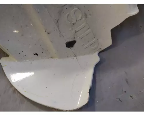 INTERNATIONAL 4400 FENDER EXTENSION