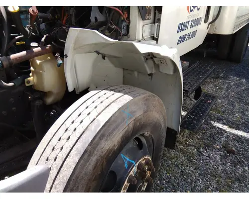 INTERNATIONAL 4400 FENDER EXTENSION