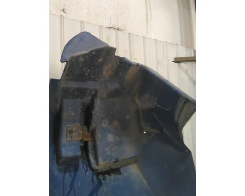 INTERNATIONAL 4400 FENDER EXTENSION