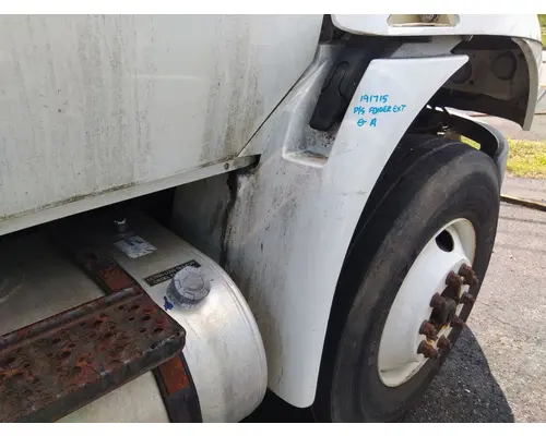 INTERNATIONAL 4400 FENDER EXTENSION