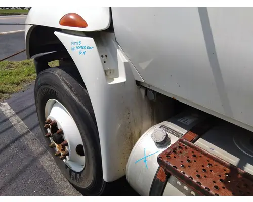 INTERNATIONAL 4400 FENDER EXTENSION