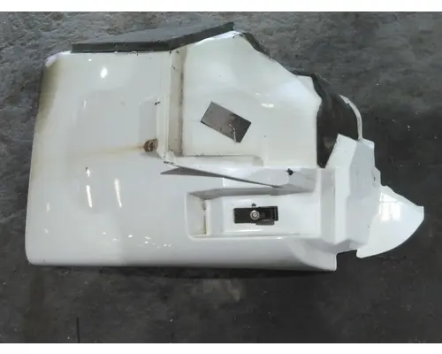 INTERNATIONAL 4400 FENDER EXTENSION