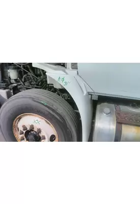 INTERNATIONAL 4400 FENDER EXTENSION