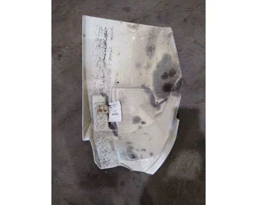 INTERNATIONAL 4400 FENDER EXTENSION