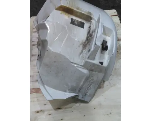 INTERNATIONAL 4400 FENDER EXTENSION