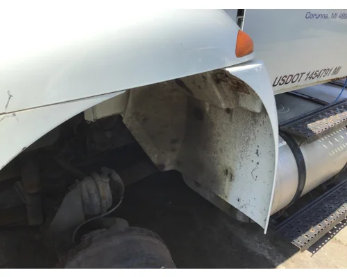 INTERNATIONAL 4400 FENDER EXTENSION