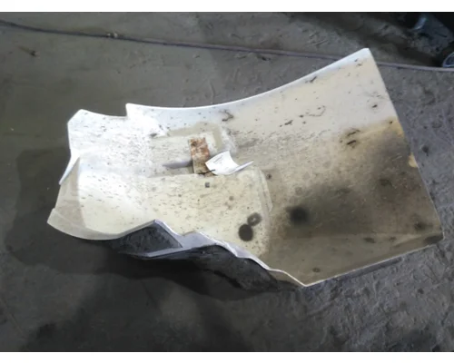 INTERNATIONAL 4400 FENDER EXTENSION