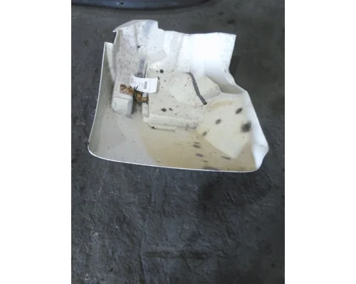 INTERNATIONAL 4400 FENDER EXTENSION