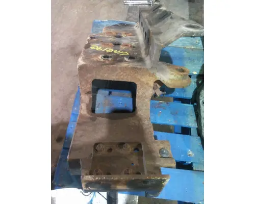 INTERNATIONAL 4400 FRAME HORN