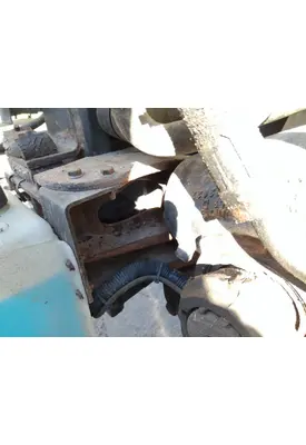 INTERNATIONAL 4400 FRAME HORN