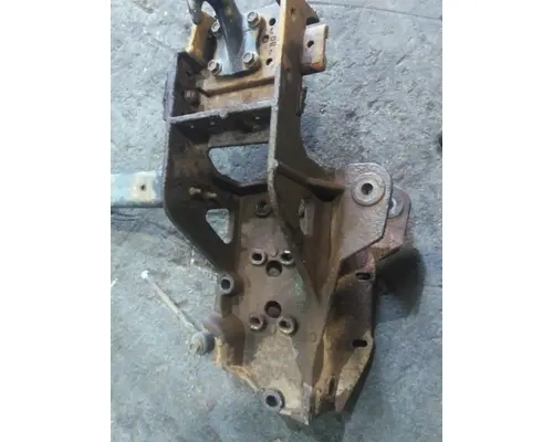 INTERNATIONAL 4400 FRAME HORN