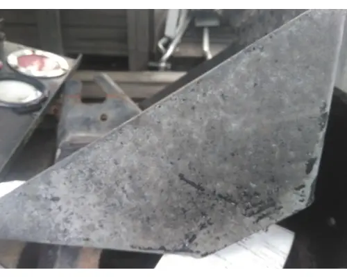 INTERNATIONAL 4400 FRAME STEP