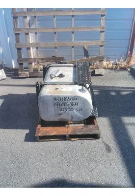 INTERNATIONAL 4400 FUEL TANK
