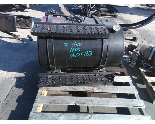 INTERNATIONAL 4400 FUEL TANK