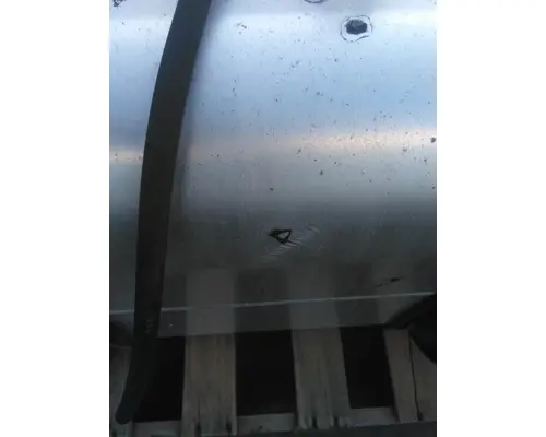 INTERNATIONAL 4400 FUEL TANK