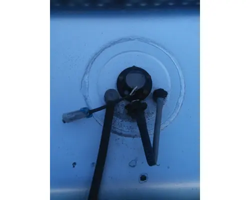 INTERNATIONAL 4400 FUEL TANK
