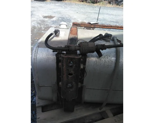 INTERNATIONAL 4400 FUEL TANK