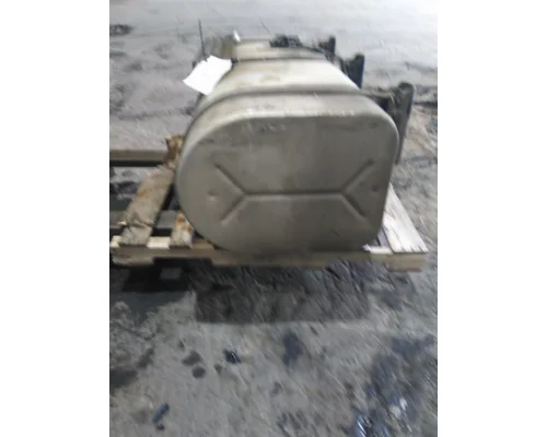 INTERNATIONAL 4400 FUEL TANK