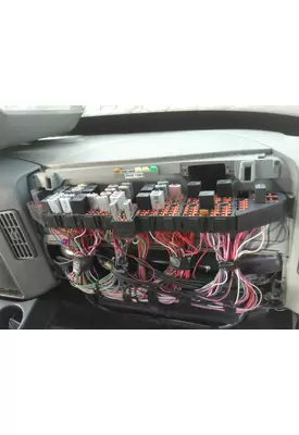 INTERNATIONAL 4400 FUSE BOX