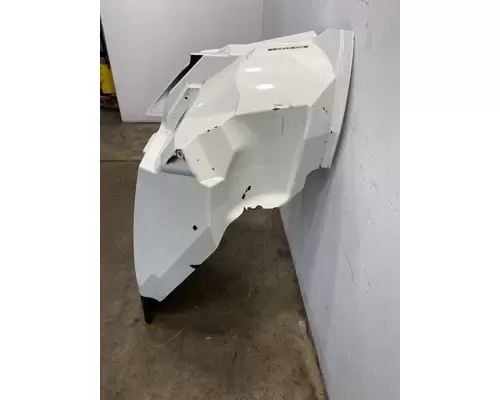 INTERNATIONAL 4400 Fender Extension