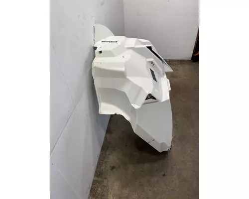 INTERNATIONAL 4400 Fender Extension