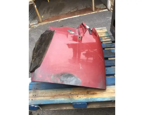 INTERNATIONAL 4400 Fender Extension