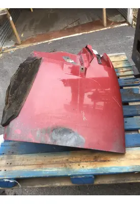 INTERNATIONAL 4400 Fender Extension