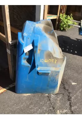 INTERNATIONAL 4400 Fender Extension