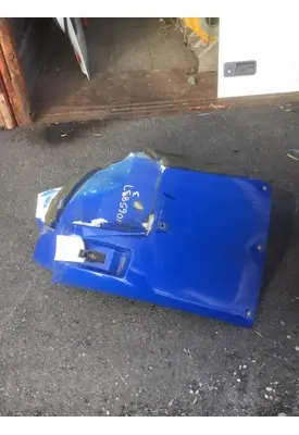 INTERNATIONAL 4400 Fender Extension