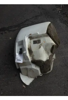 INTERNATIONAL 4400 Fender Extension