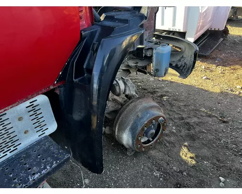 INTERNATIONAL 4400 Fender Extension