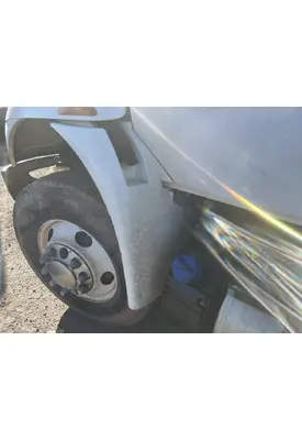 INTERNATIONAL 4400 Fender Extension