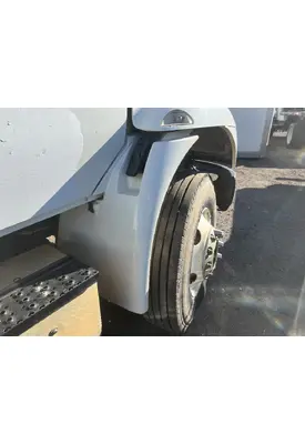INTERNATIONAL 4400 Fender Extension