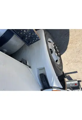 INTERNATIONAL 4400 Fender Extension