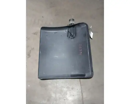 INTERNATIONAL 4400 Fender