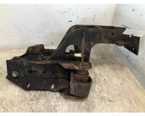 INTERNATIONAL 4400 Frame Horn