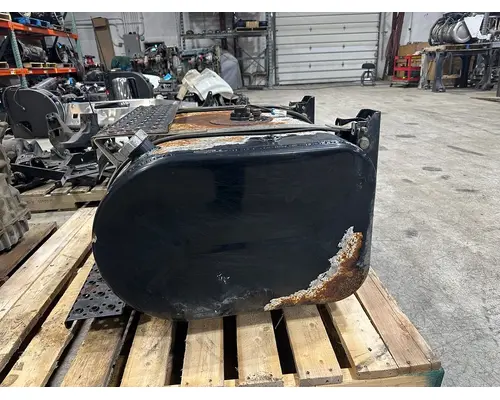 INTERNATIONAL 4400 Fuel Tank