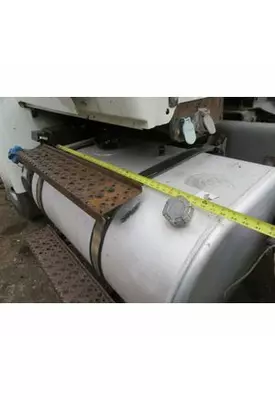 INTERNATIONAL 4400 Fuel Tank