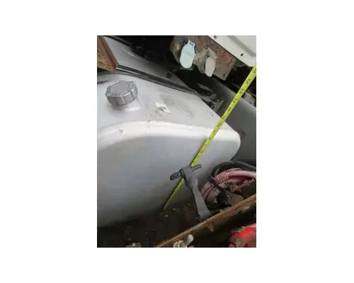 INTERNATIONAL 4400 Fuel Tank