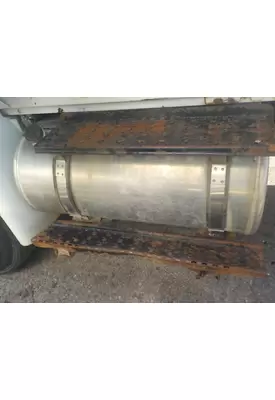 INTERNATIONAL 4400 Fuel Tank