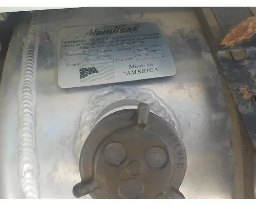 INTERNATIONAL 4400 Fuel Tank