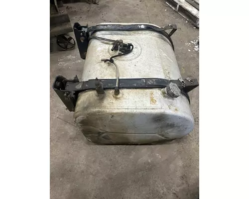 INTERNATIONAL 4400 Fuel Tank