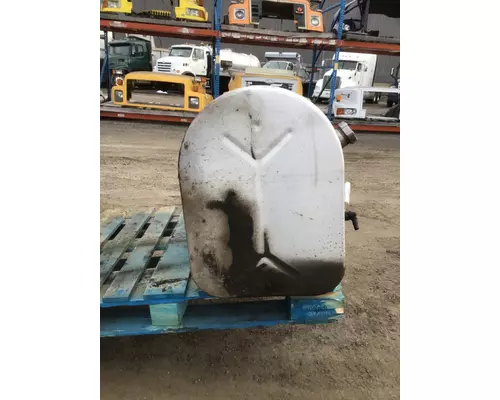 INTERNATIONAL 4400 Fuel Tank